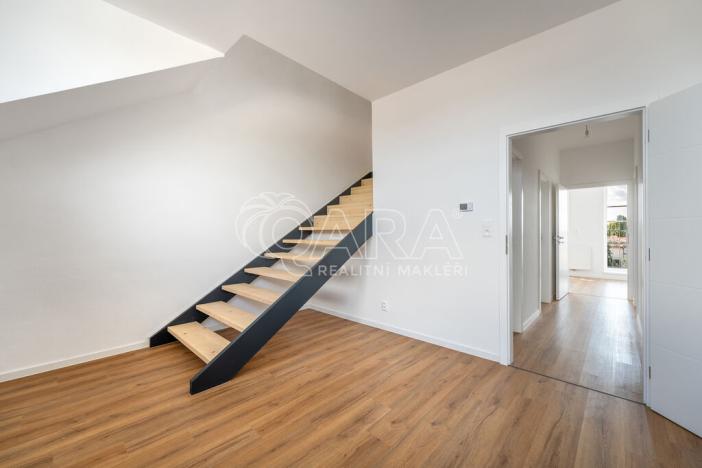 Prodej bytu 3+1, Brno - Židenice, Bubeníčkova, 74 m2