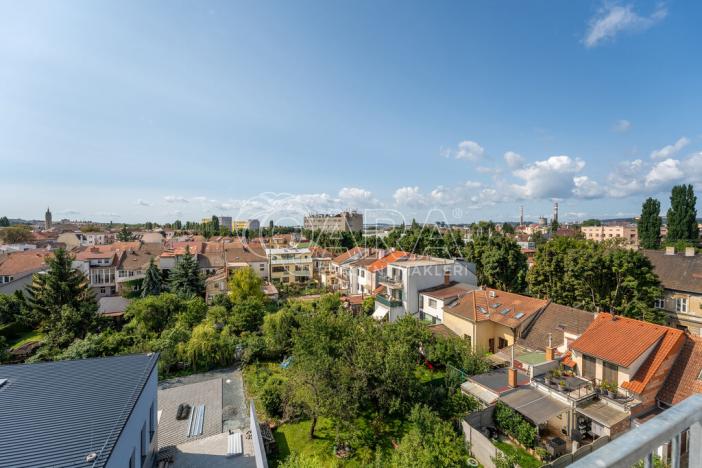 Prodej bytu 3+1, Brno - Židenice, Bubeníčkova, 74 m2