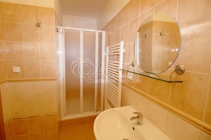 Pronájem bytu 1+kk, Praha - Vršovice, Krymská, 42 m2
