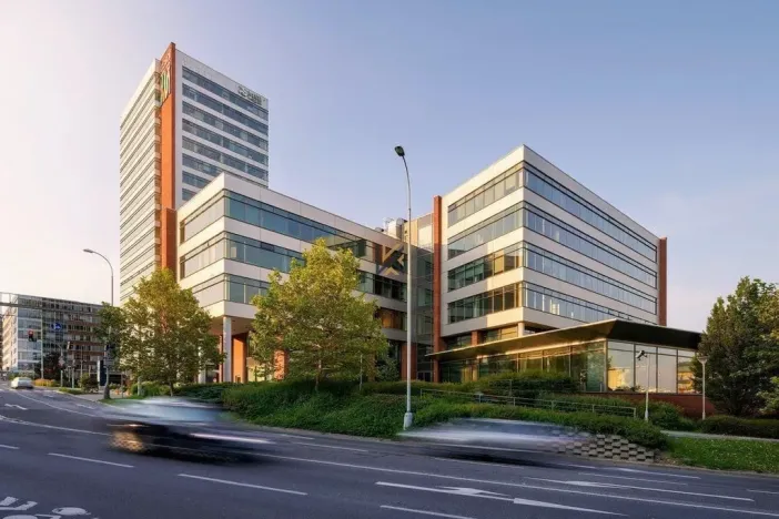 Pronájem kanceláře, Praha - Stodůlky, Bucharova, 184 m2