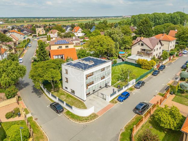 Prodej rodinného domu, Praha - Koloděje, K Sibřině, 217 m2