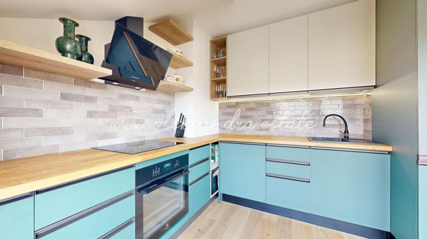 Prodej bytu 3+1, Praha - Vršovice, 28. pluku, 139 m2