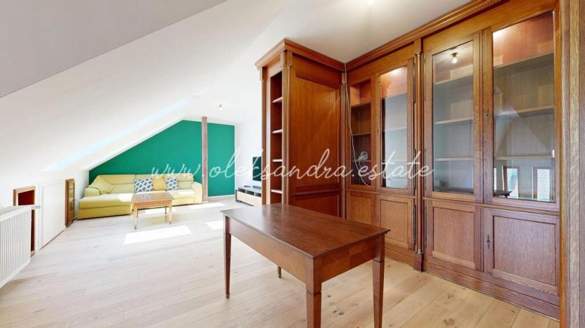 Prodej bytu 3+1, Praha - Vršovice, 28. pluku, 139 m2