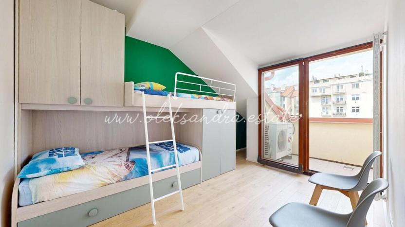 Prodej bytu 3+1, Praha - Vršovice, 28. pluku, 139 m2