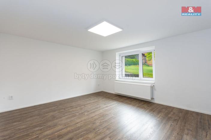 Prodej rodinného domu, Hrabyně, 188 m2