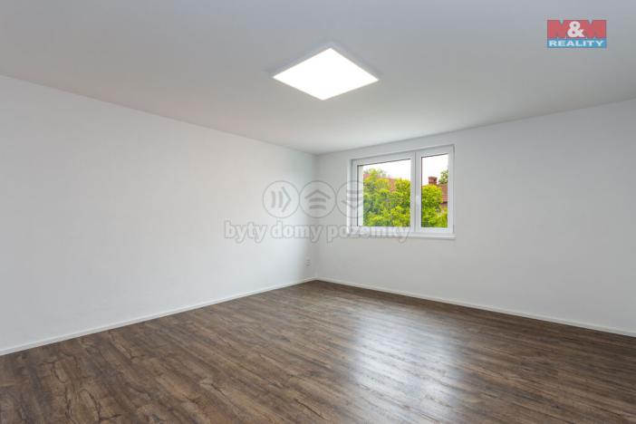 Prodej rodinného domu, Hrabyně, 188 m2