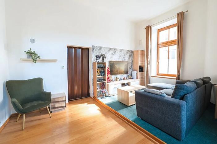 Prodej bytu 3+1, Trutnov, Jiráskovo náměstí, 75 m2