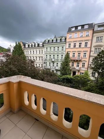 Prodej bytu 2+kk, Karlovy Vary, Sadová, 85 m2