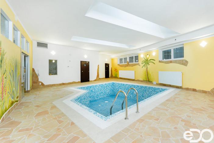 Pronájem ubytování, Jablonec nad Nisou, U Lesního divadla, 2930 m2