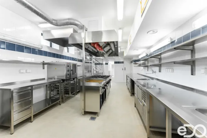 Pronájem ubytování, Jablonec nad Nisou, U Lesního divadla, 2930 m2