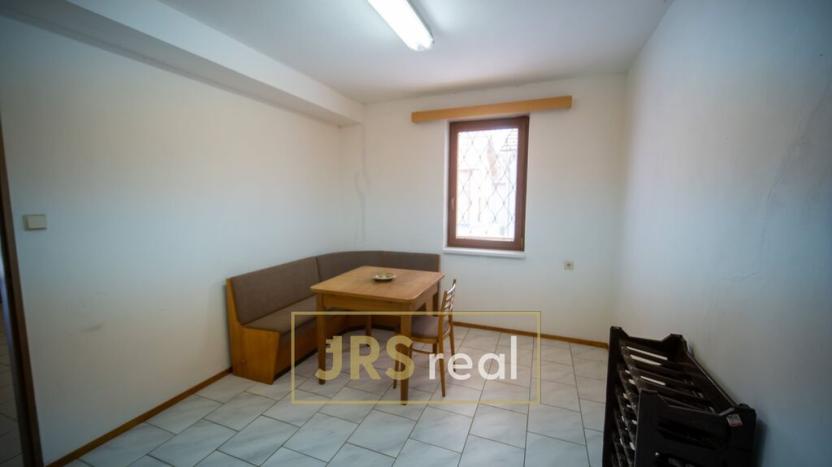 Prodej ubytování, Velké Bílovice, 285 m2