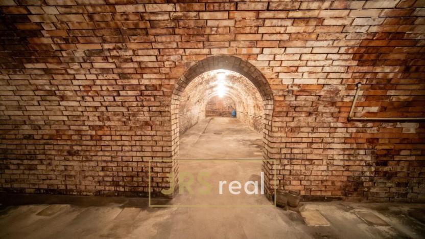 Prodej ubytování, Velké Bílovice, 285 m2