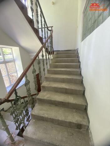 Prodej činžovního domu, Horní Maršov - Temný Důl, 510 m2