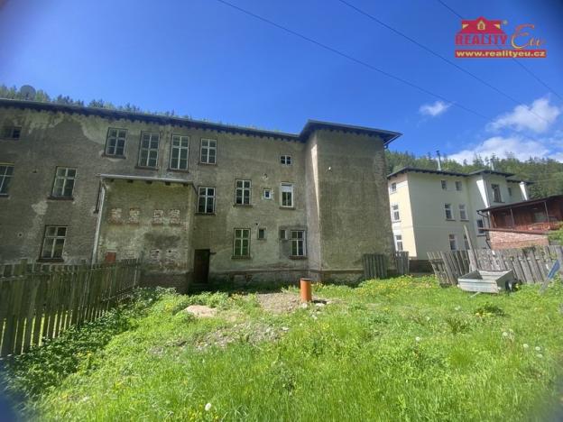 Prodej činžovního domu, Horní Maršov - Temný Důl, 510 m2