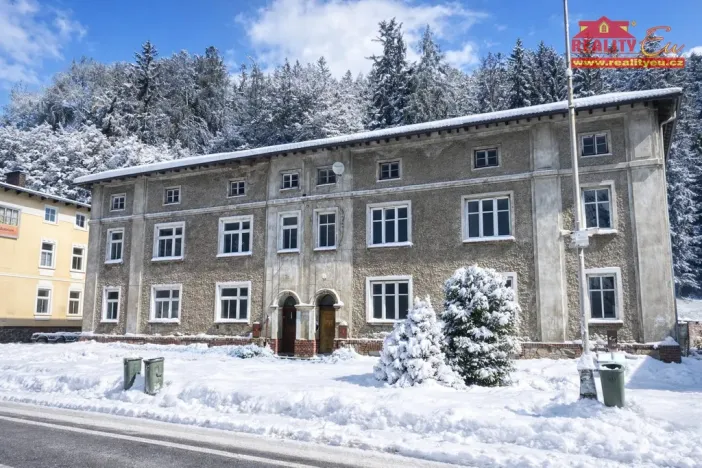 Prodej činžovního domu, Horní Maršov - Temný Důl, 510 m2