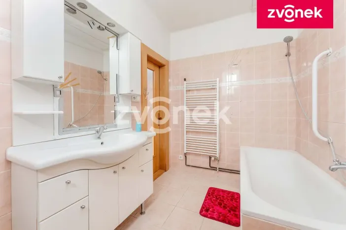 Prodej rodinného domu, Břest, 220 m2