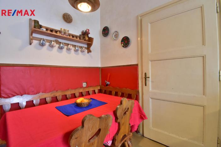 Prodej bytu 2+1, Úpice, náměstí T. G. Masaryka, 48 m2