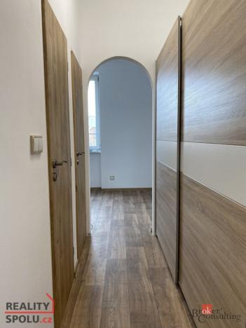 Pronájem bytu 1+1, Opava - Předměstí, Zámecký okruh, 40 m2