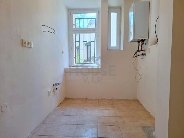 Prodej bytu 3+1, Praha - Holešovice, U Uranie, 60 m2