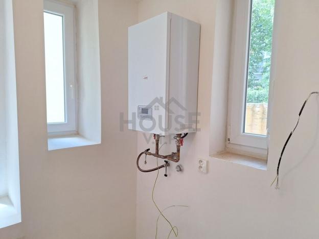 Prodej bytu 3+1, Praha - Holešovice, U Uranie, 60 m2