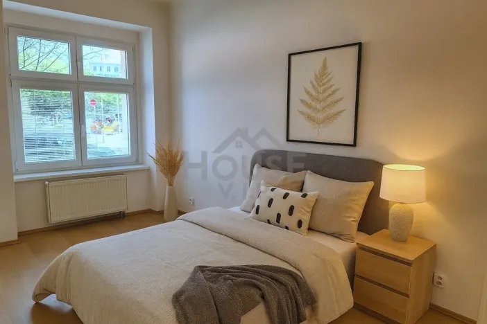 Prodej bytu 3+1, Praha - Holešovice, U Uranie, 60 m2