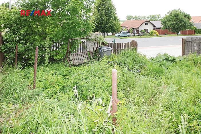 Prodej pozemku pro bydlení, Činěves, 312 m2