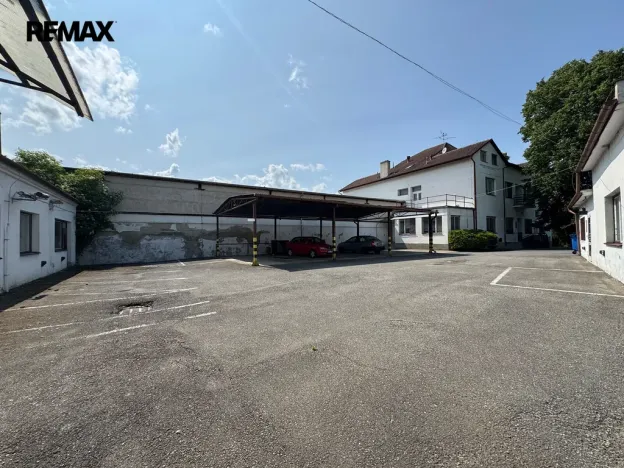Prodej komerčního pozemku, Kunovice, Osvobození, 11035 m2