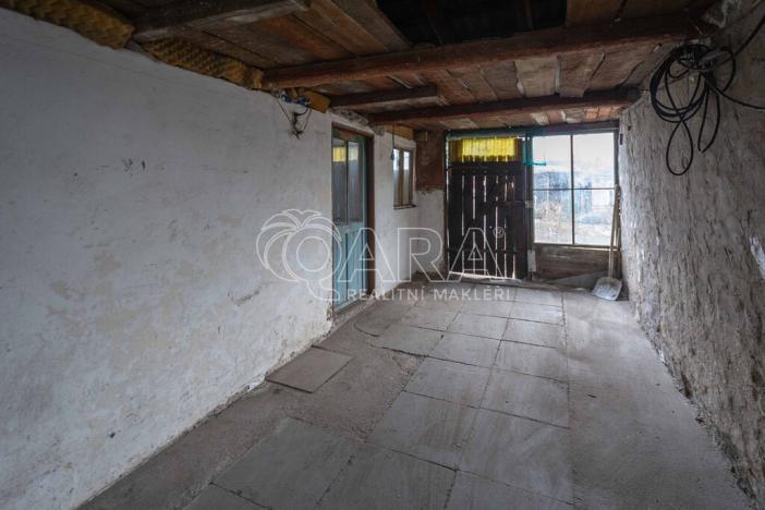 Prodej rodinného domu, Tuhaň, 220 m2