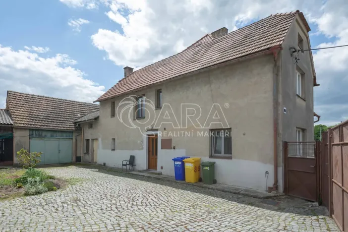 Prodej rodinného domu, Tuhaň, 220 m2