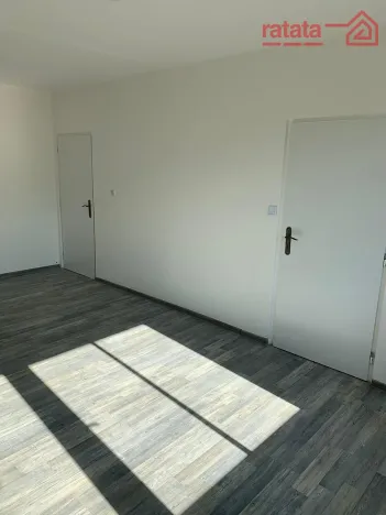Pronájem bytu 2+1, Chomutov, Zahradní, 60 m2