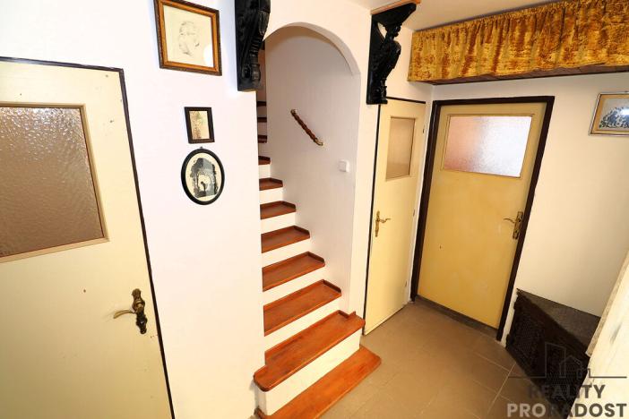 Prodej rodinného domu, Holubice, V Průhonu, 175 m2