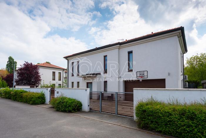 Prodej rodinného domu, Statenice, Zelená, 285 m2