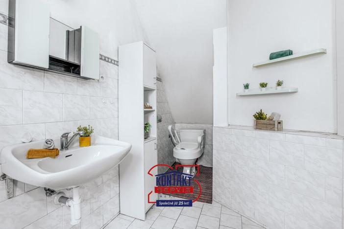 Prodej rodinného domu, Dolní Bukovsko - Bzí, 62 m2