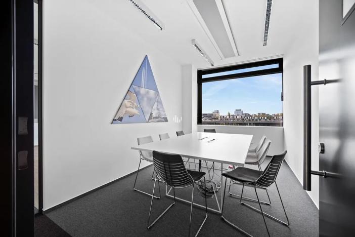 Pronájem kanceláře, Praha - Libeň, Voctářova, 491 m2