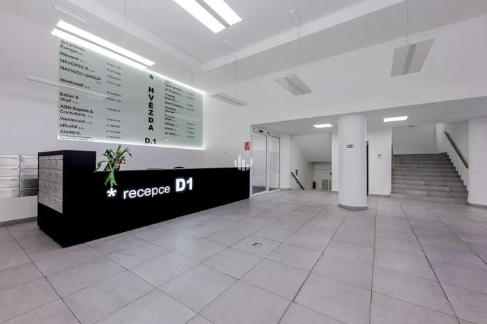 Pronájem kanceláře, Praha - Veleslavín, Na okraji, 500 m2