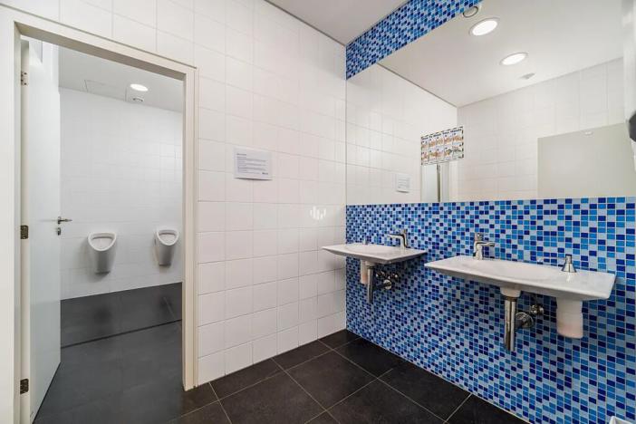 Pronájem kanceláře, Praha - Libeň, Českomoravská, 700 m2