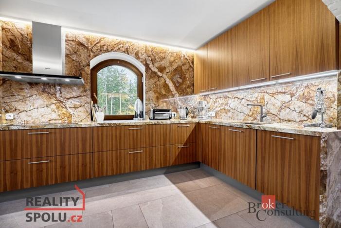 Prodej rodinného domu, Nejdek - Bernov, 231 m2