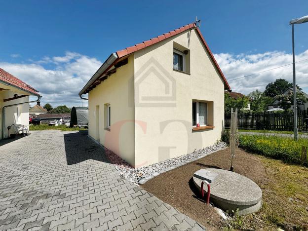 Prodej rodinného domu, Zahrádka, 140 m2