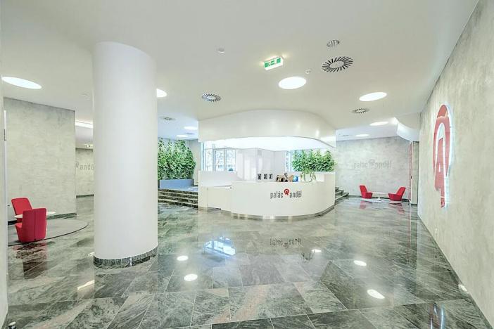 Pronájem kanceláře, Praha - Smíchov, Radlická, 379 m2