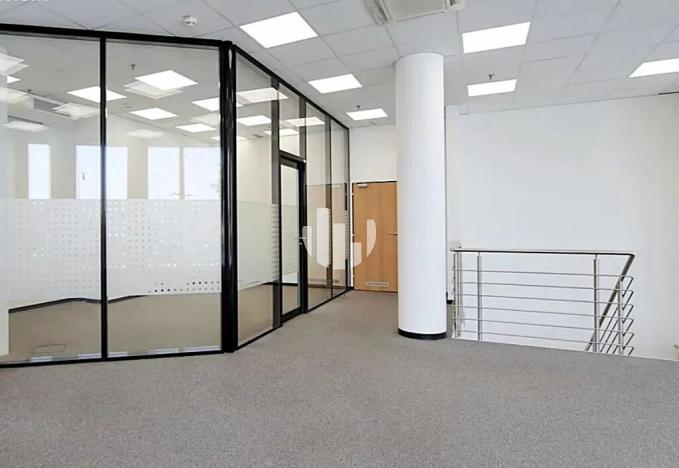 Pronájem obchodního prostoru, Brno, Orlí, 192 m2