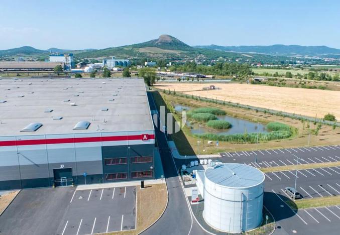 Pronájem kanceláře, Lovosice, Terezínská, 6563 m2