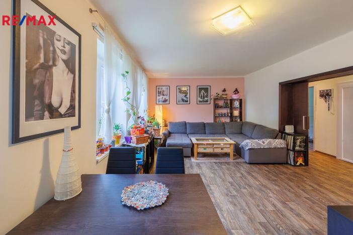 Prodej bytu 4+1, Karlovy Vary, Sládkova, 123 m2