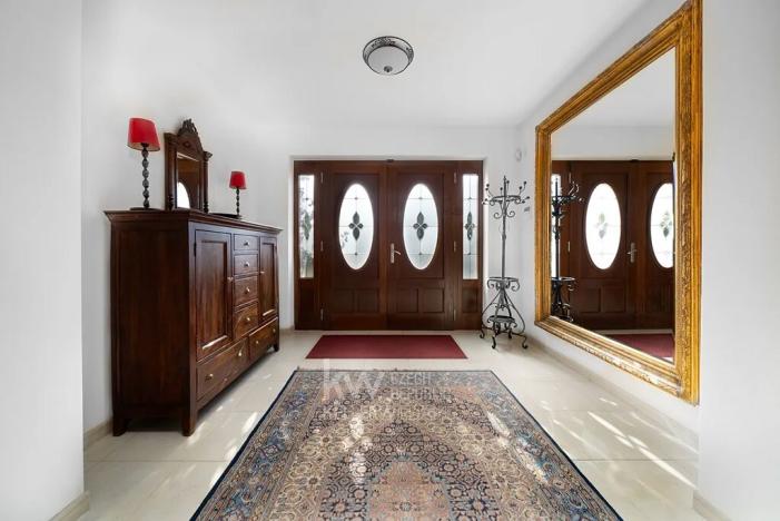 Prodej rodinného domu, Horoměřice, Za Špejcharem, 458 m2