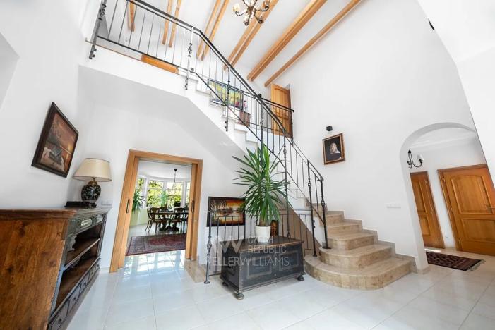 Prodej rodinného domu, Horoměřice, Za Špejcharem, 458 m2