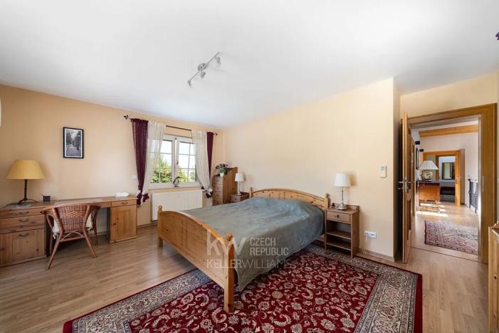 Prodej rodinného domu, Horoměřice, Za Špejcharem, 458 m2