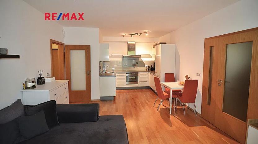 Prodej bytu 3+kk, Praha - Hloubětín, K náhonu, 71 m2