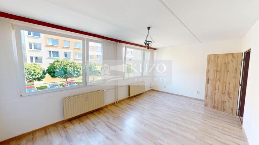 Pronájem bytu 1+kk, Jince, Zborovská, 33 m2