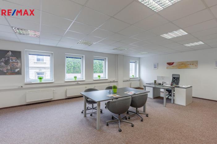 Pronájem kanceláře, Litvínov - Horní Litvínov, Rooseveltova, 987 m2