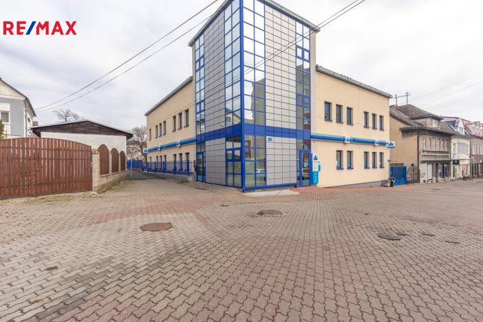 Pronájem kanceláře, Litvínov - Horní Litvínov, Rooseveltova, 987 m2