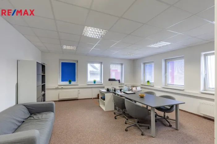 Pronájem kanceláře, Litvínov - Horní Litvínov, Rooseveltova, 310 m2